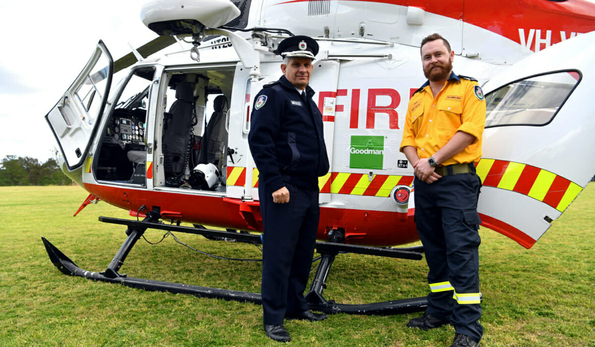NSW RFS Commissioner Rob Rogers with Goodman team member and RFS volunteer, Matt Devlin.
